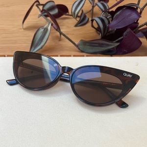 Quay Cat Eye Sunglasses in Tortoise